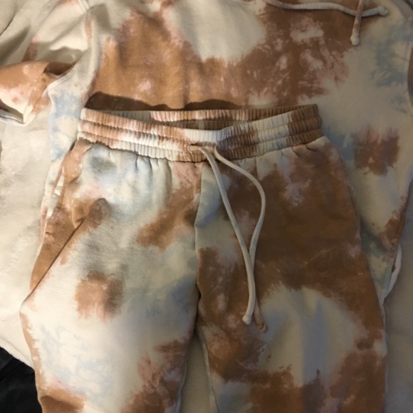 Socialite Printed Hoodie and Sweatpants Set - Picture 7 of 7